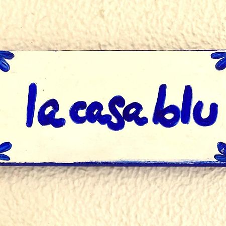 La Casa Blu Nel Cuore Storico Di Napoli Exterior foto