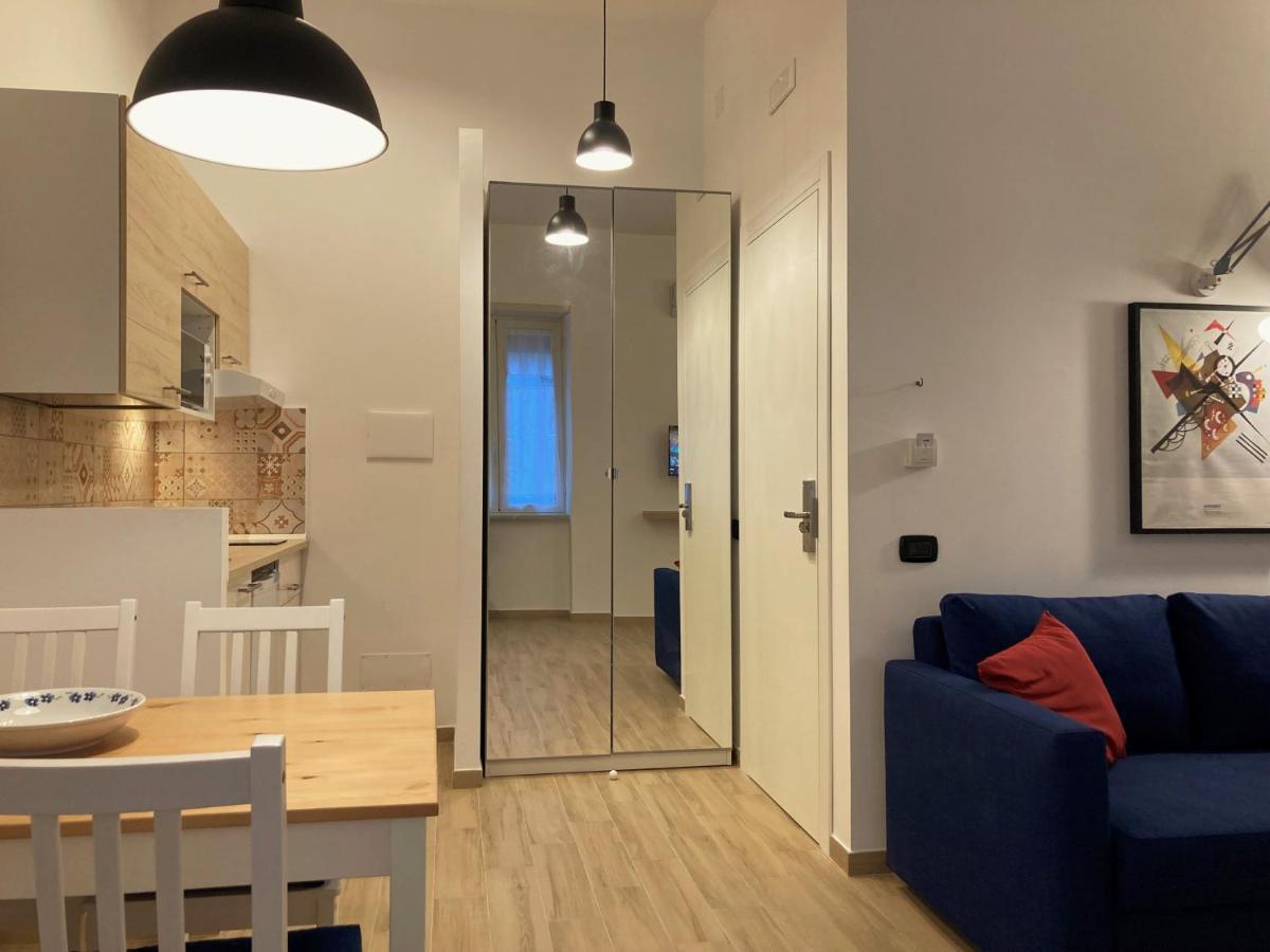 La Casa Blu Nel Cuore Storico Di Napoli Exterior foto